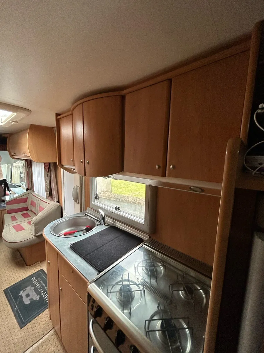 06 Burstner Elegance - Image 3