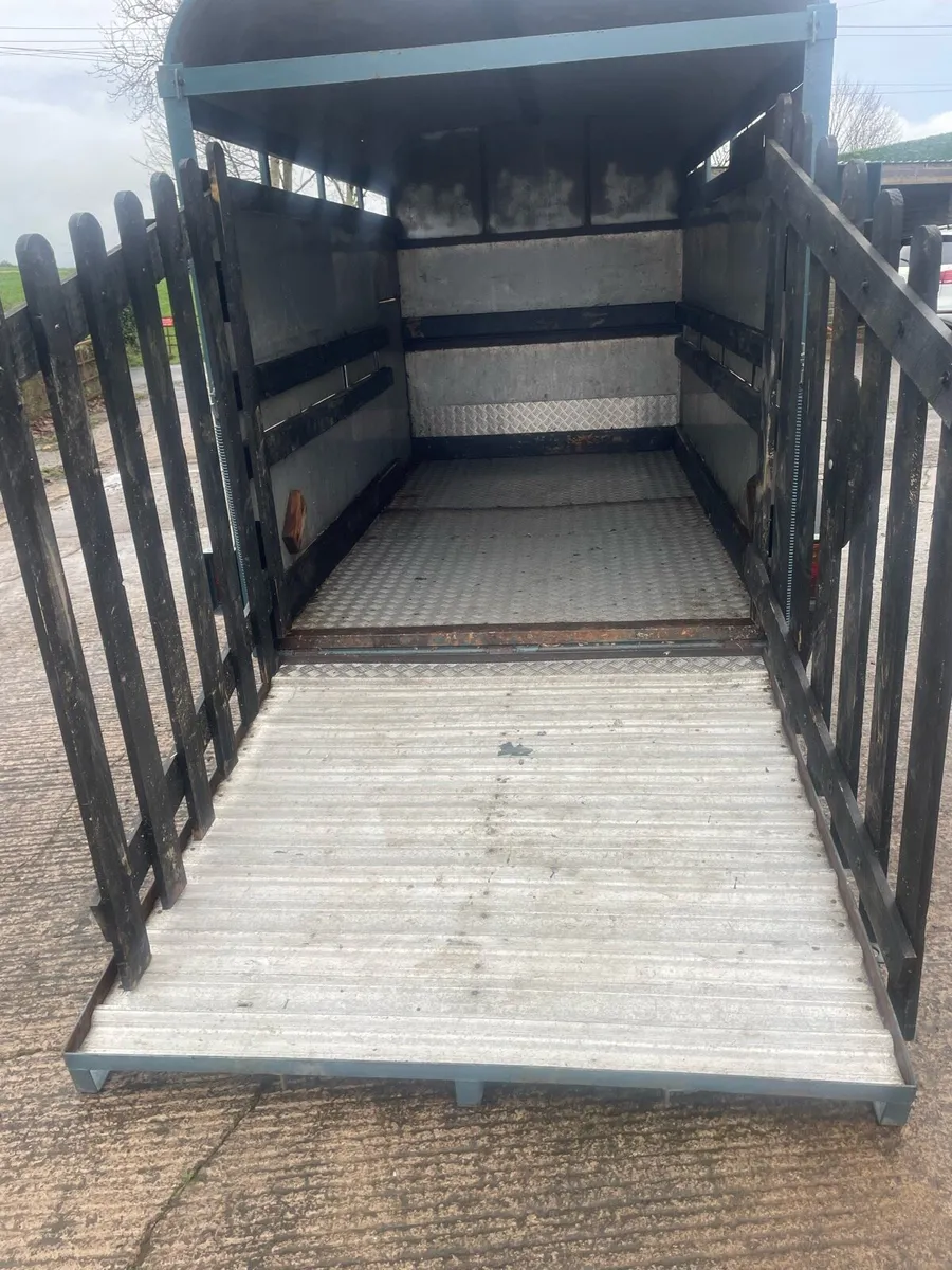 Cattle trailer - Image 2