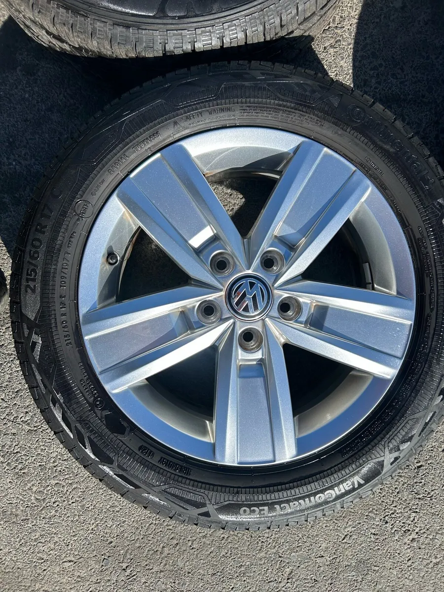 Vw transporter davonport  alloy wheels 17inch - Image 2