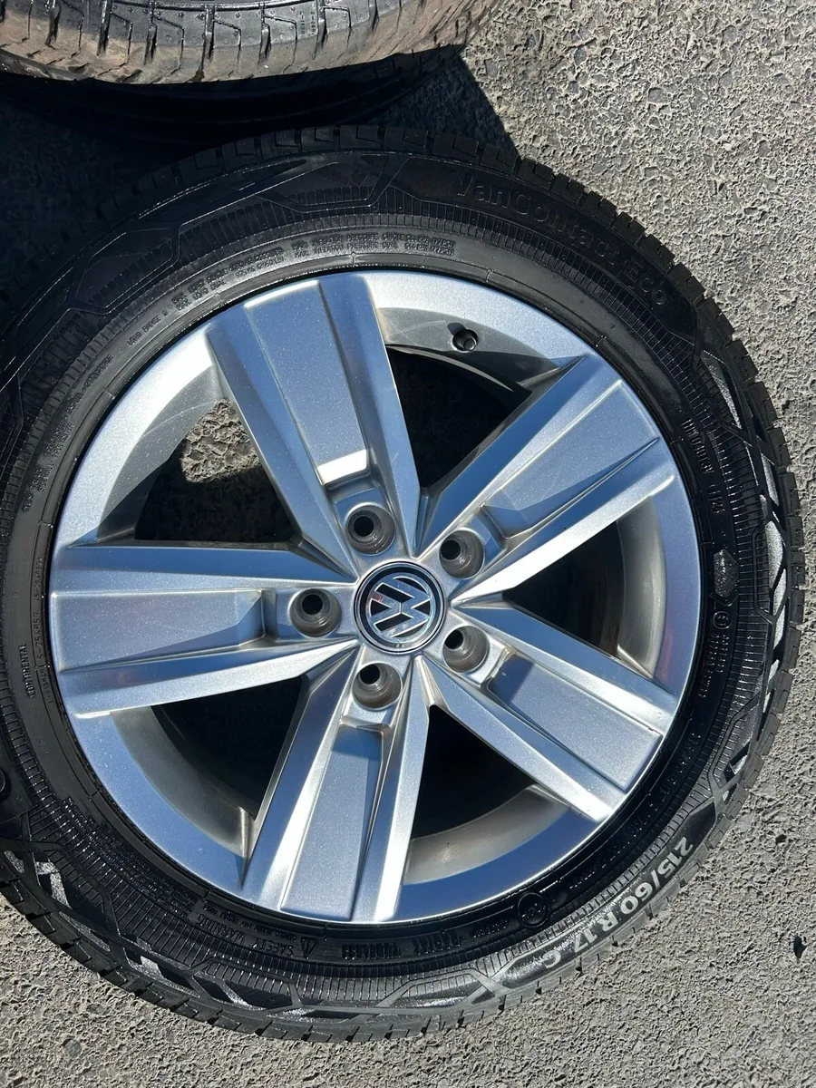 Vw transporter davonport  alloy wheels 17inch - Image 3