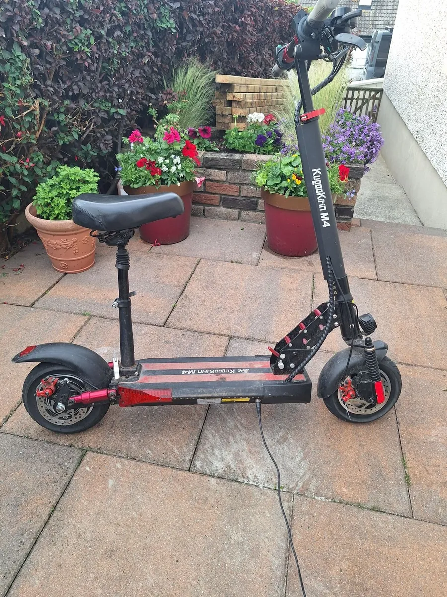 Electric scooter - Image 3