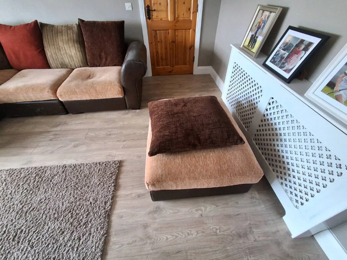 Suite of furniture(Couch) - Image 3