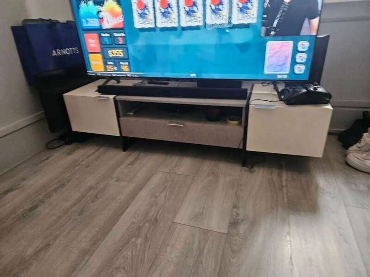 tv stand - Image 3