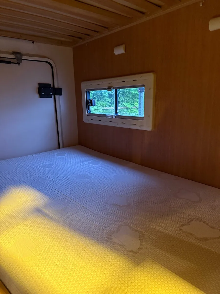 2012 chausson flash 22 4/5 berth - Image 4