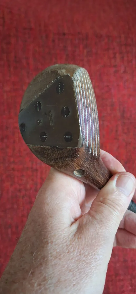 Used - Spalding - Wooden Head - "1" Driver - - Image 1