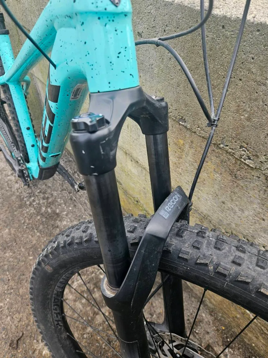 Trek Roscoe mountain bike - Image 3