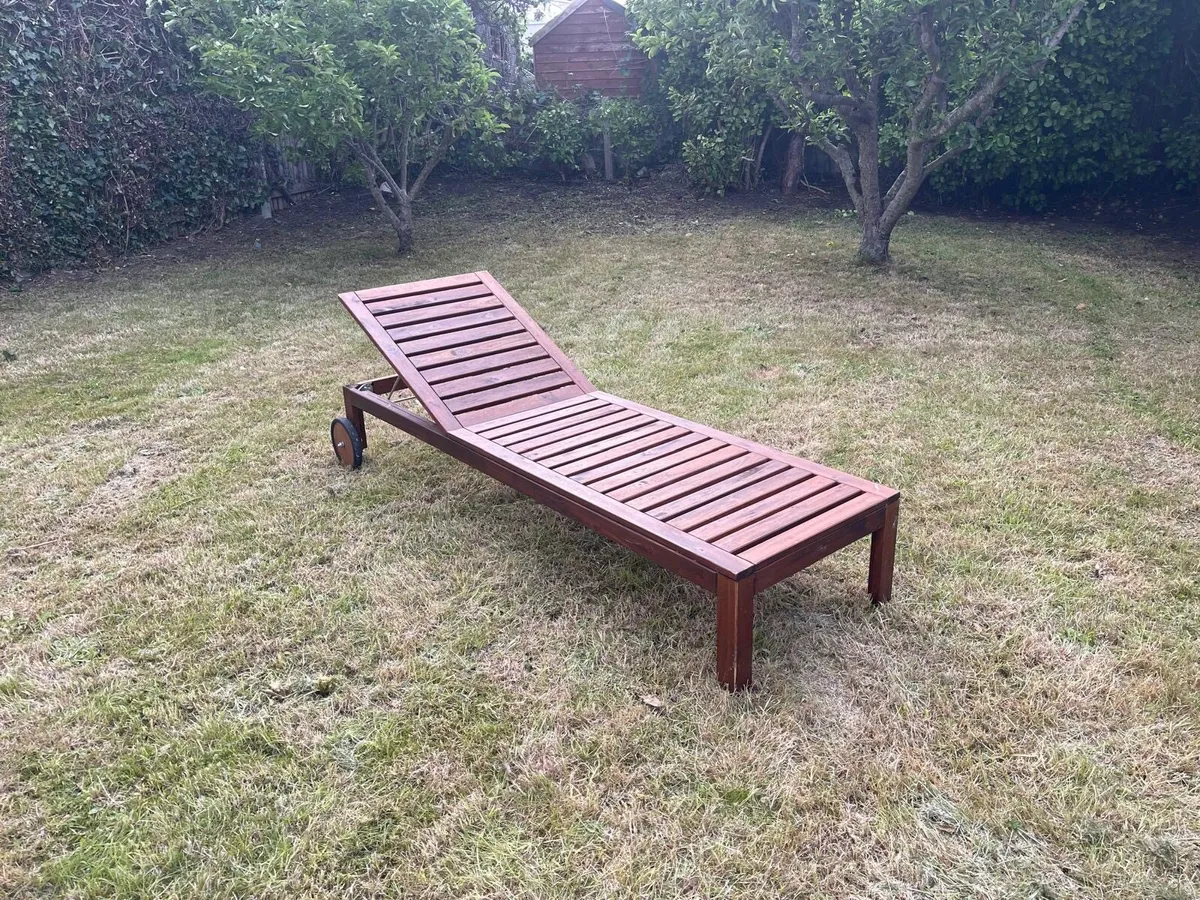 Wooden garden recliner - Image 4