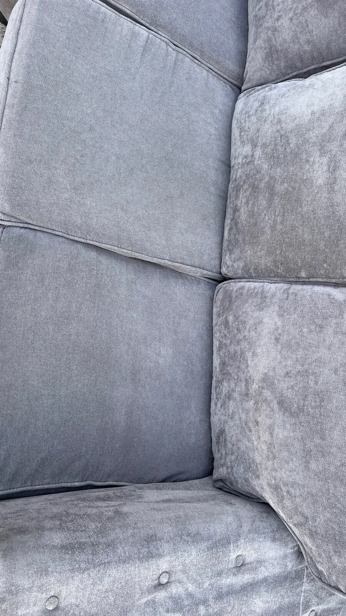 Beautiful Verona corner sofa - Image 4