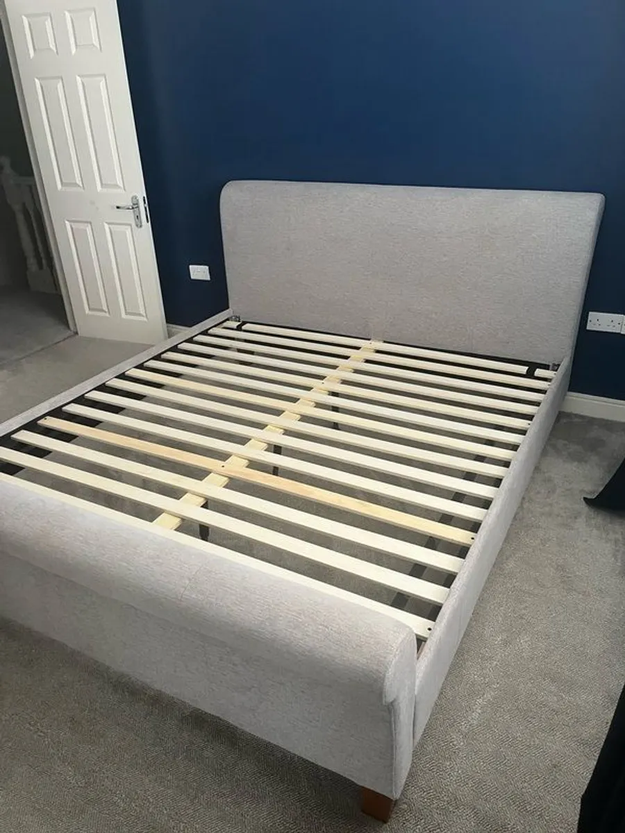 super king bed - Image 1