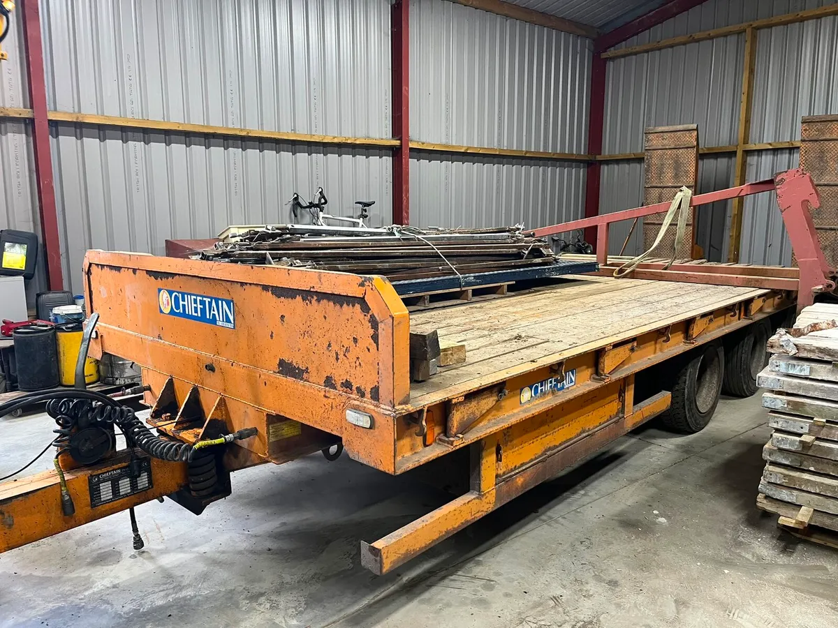 Chieftan Tri Axle Low Loader - Image 1