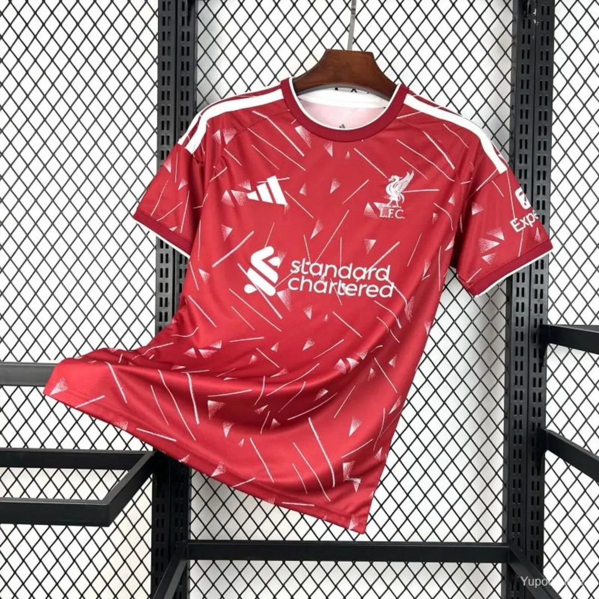 Liverpool 26/27 home soccer jersey - Image 1