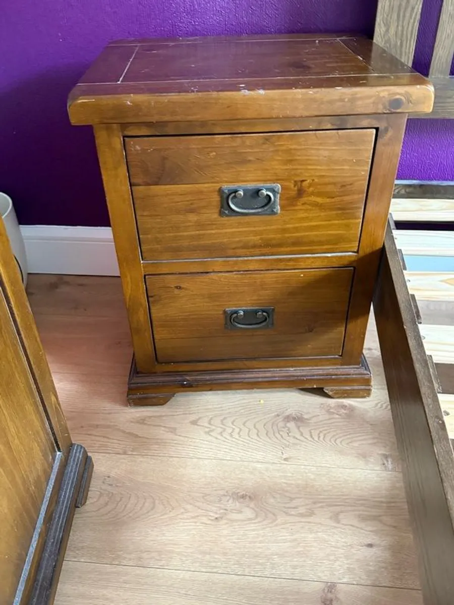 Bed, Chest Drawers and Bedside Table - Image 2