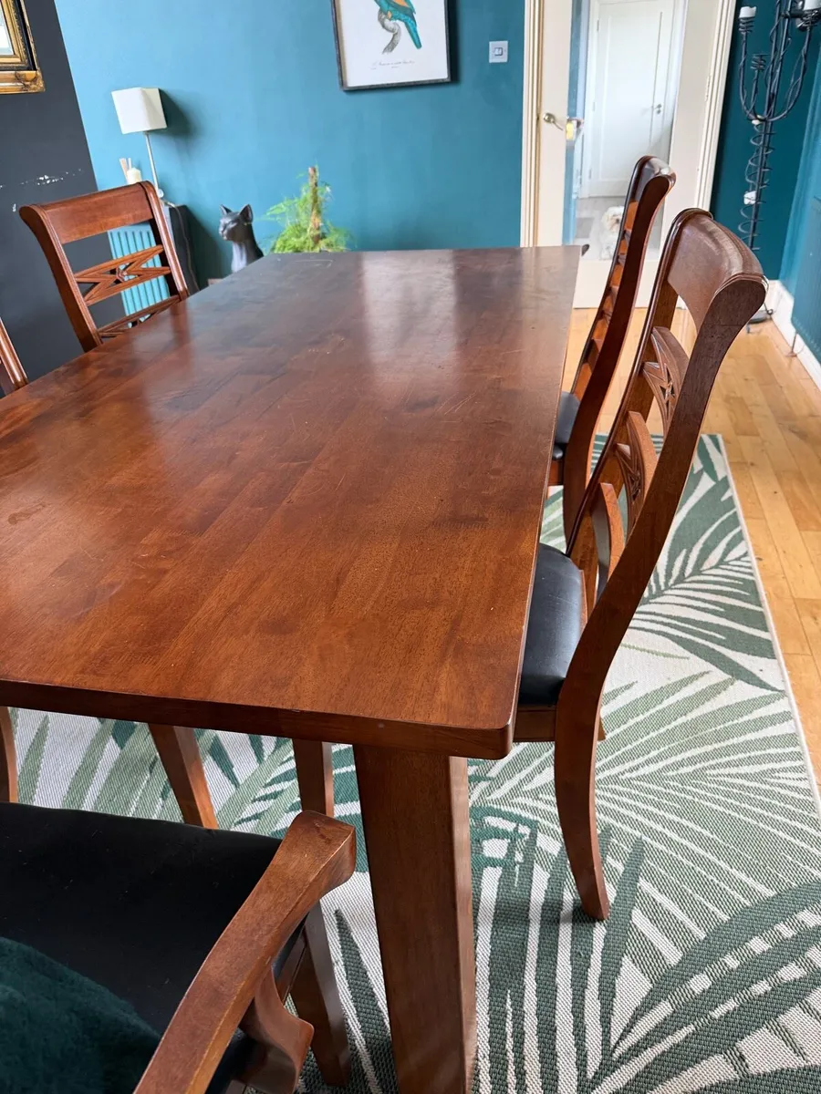 Dining Room Table and Chairs - Image 1
