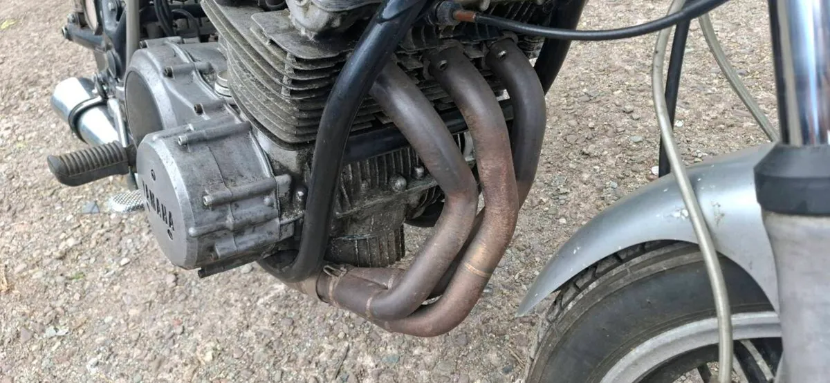 1977 Yamaha XS 750 3 cylinder - Image 4