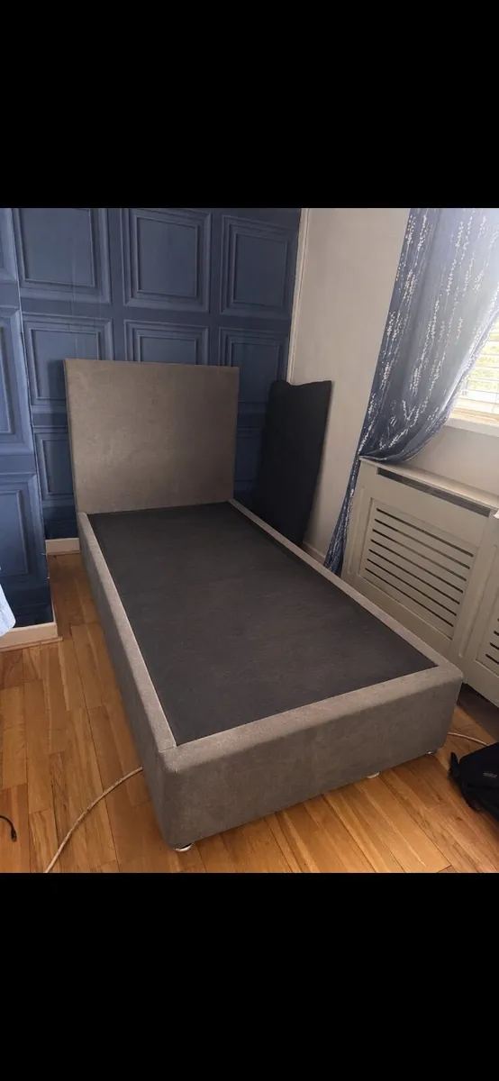 Bed frame - Image 2