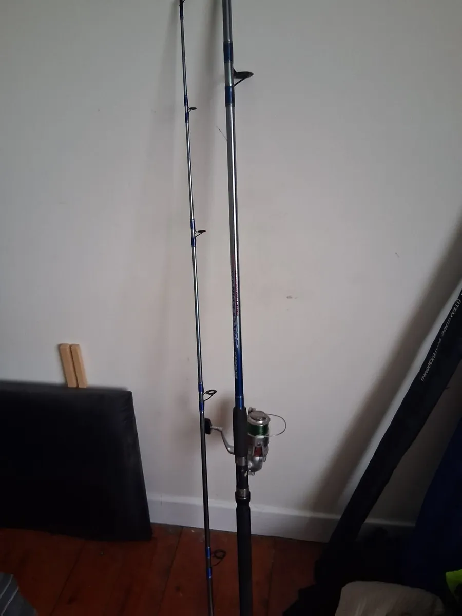 9ft fishing rod and reel - Image 2