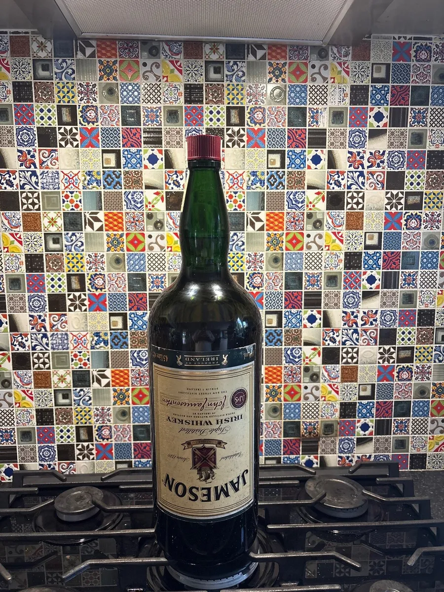 4.5 liter Jameson whiskey - Image 3