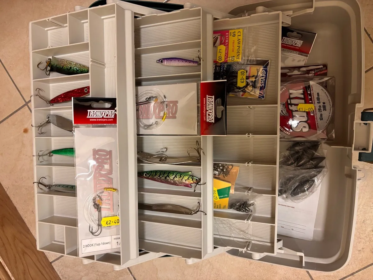 Tackle box with loads of tackle - Image 2