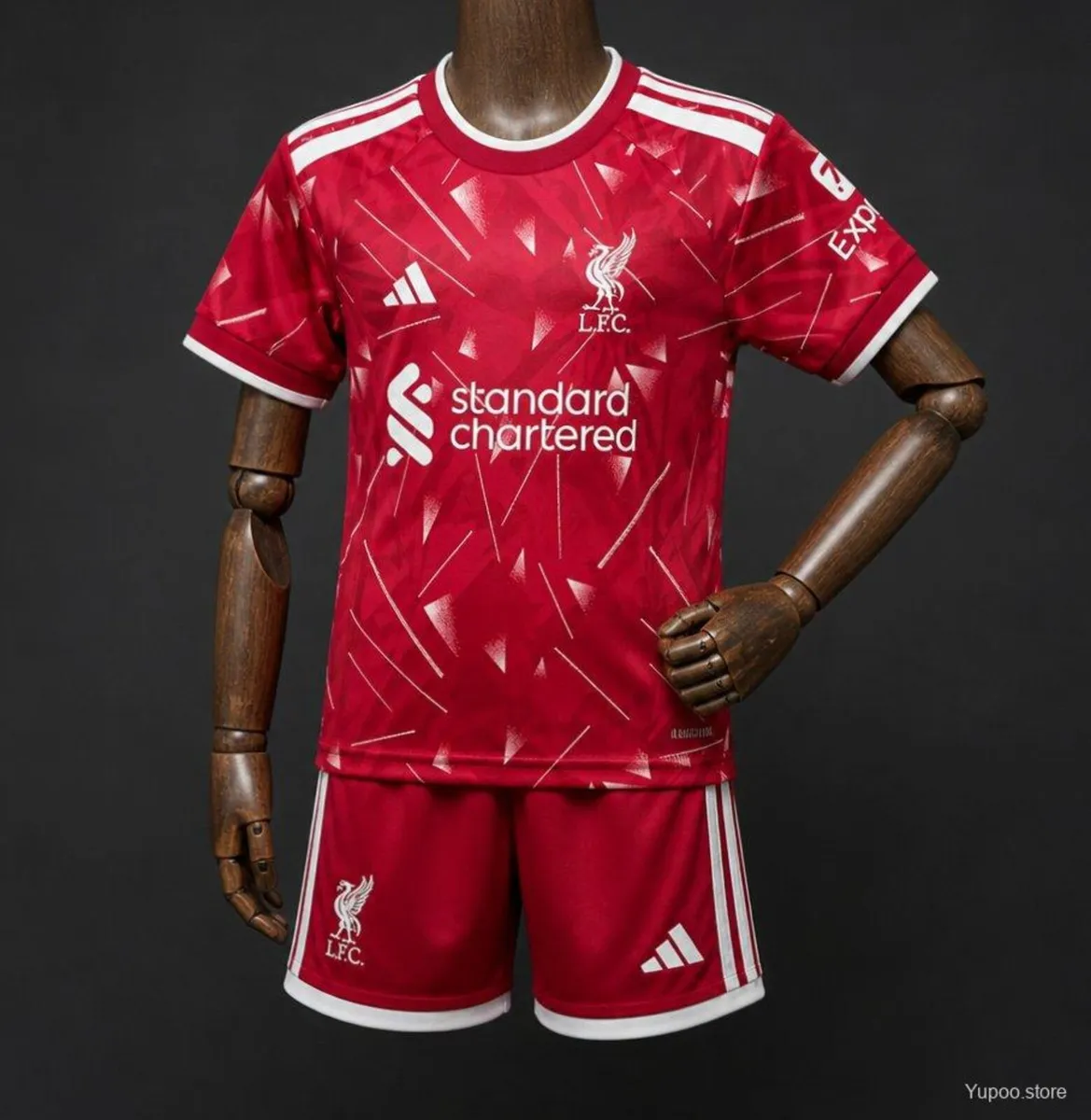 Liverpool 26/27 kids soccer kit shirt and shorts - Image 1