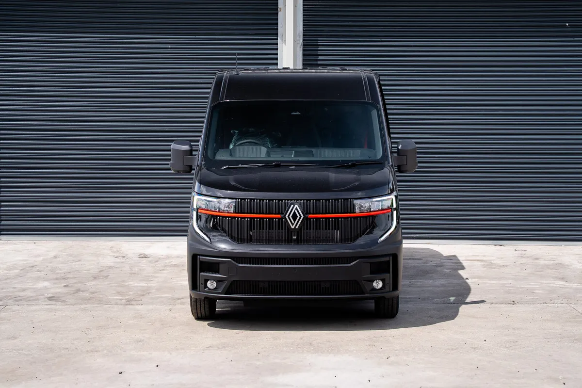2026 Renault Trucks Master IV #RedEdition in Black - Image 3