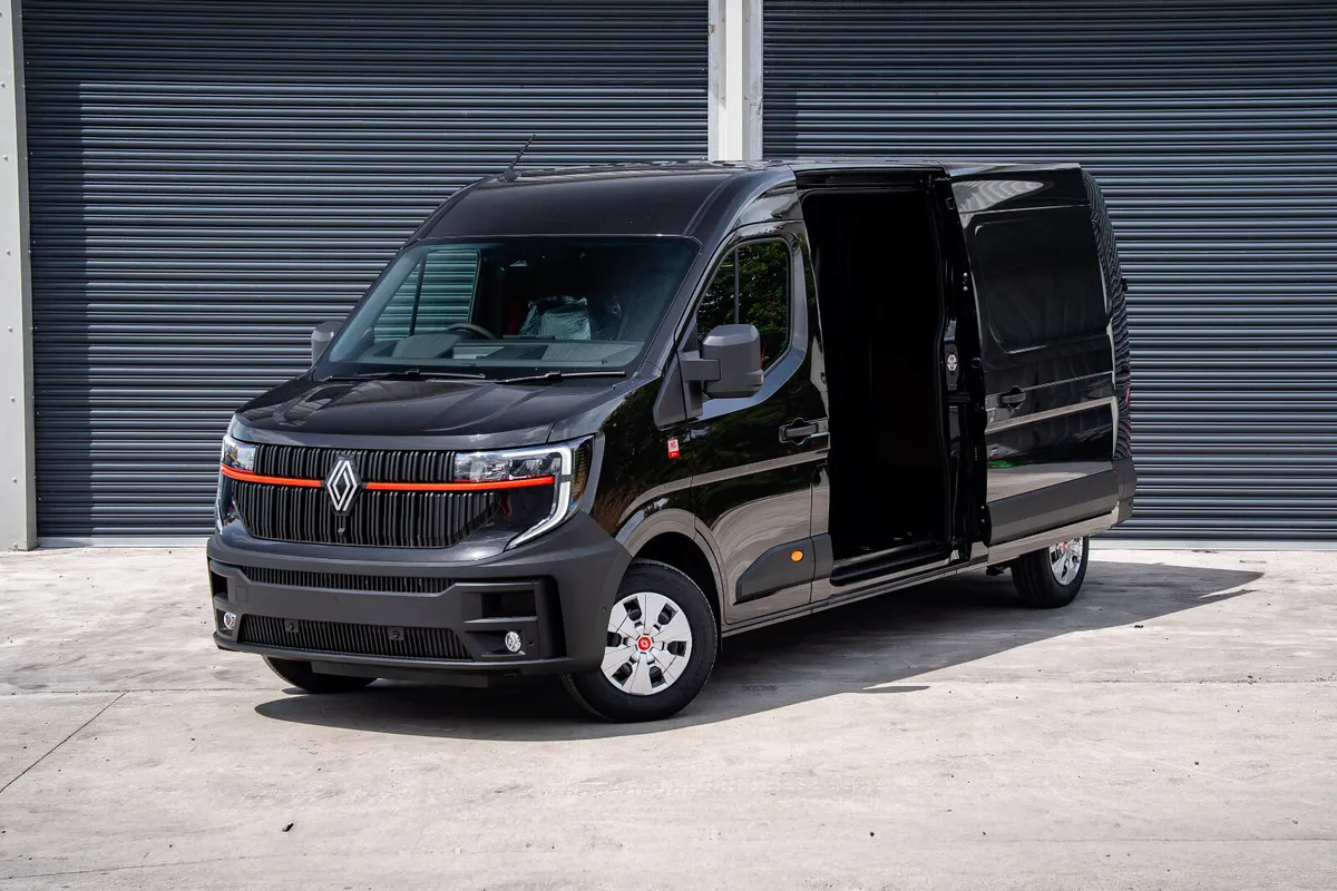 2026 Renault Trucks Master IV #RedEdition in Black - Image 2