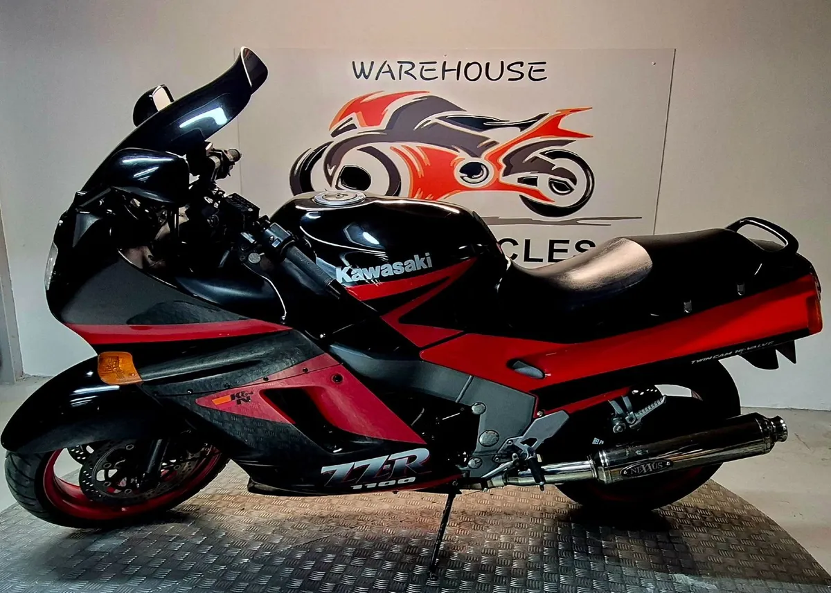 1992 Kawasaki ZZR1100 - Image 3