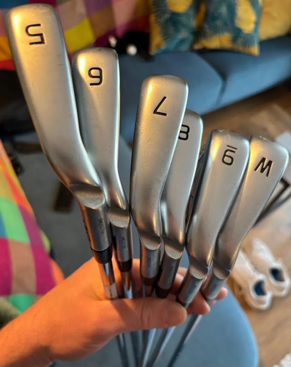 Golf Clubs - Image 1