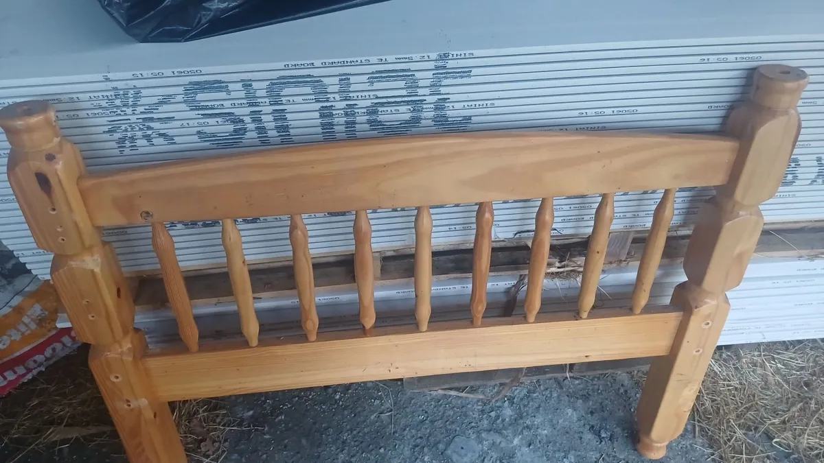Bunk bed - Image 1