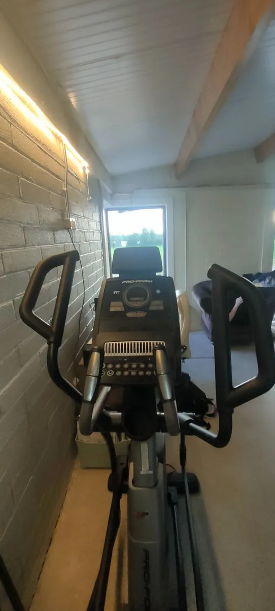 Elliptical crosstrainer 20inch strider - Image 3