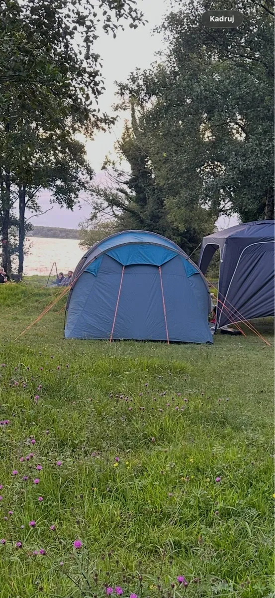 8 people, 4 bedroom Halfords tunel tent - Image 3