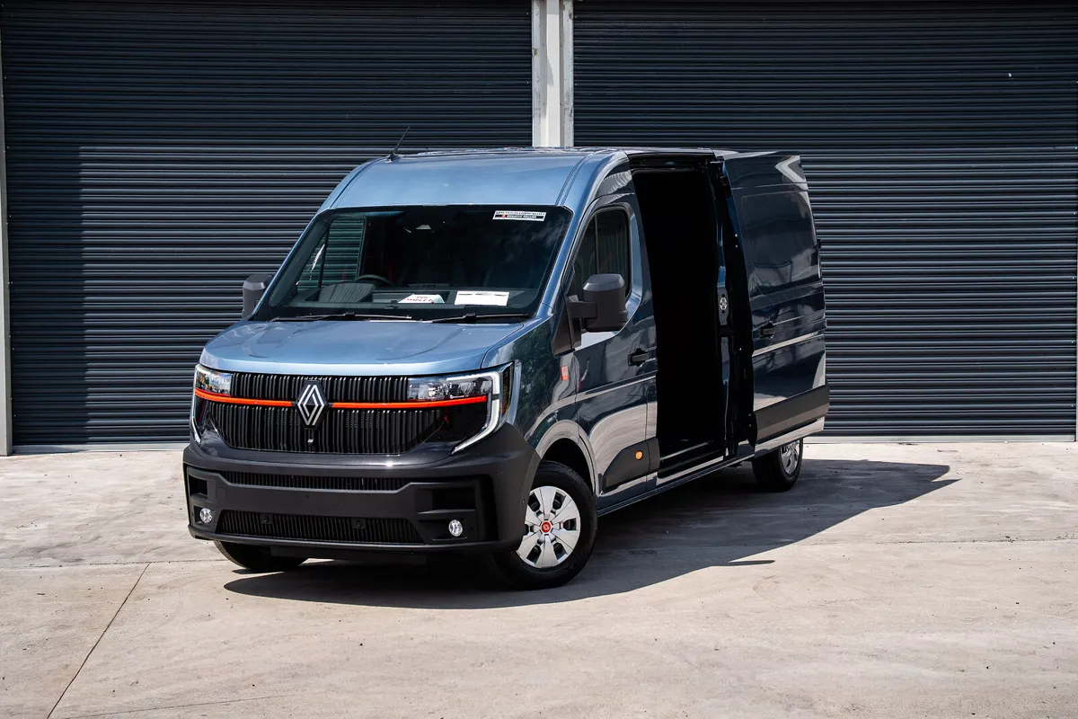 2026 Renault Trucks Master IV #RedEdition in Blue - Image 3