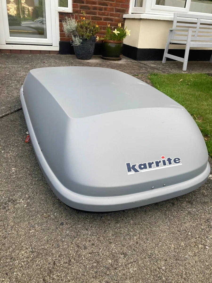 Roofbox 50Kg max load - need you own roofbars - Image 4