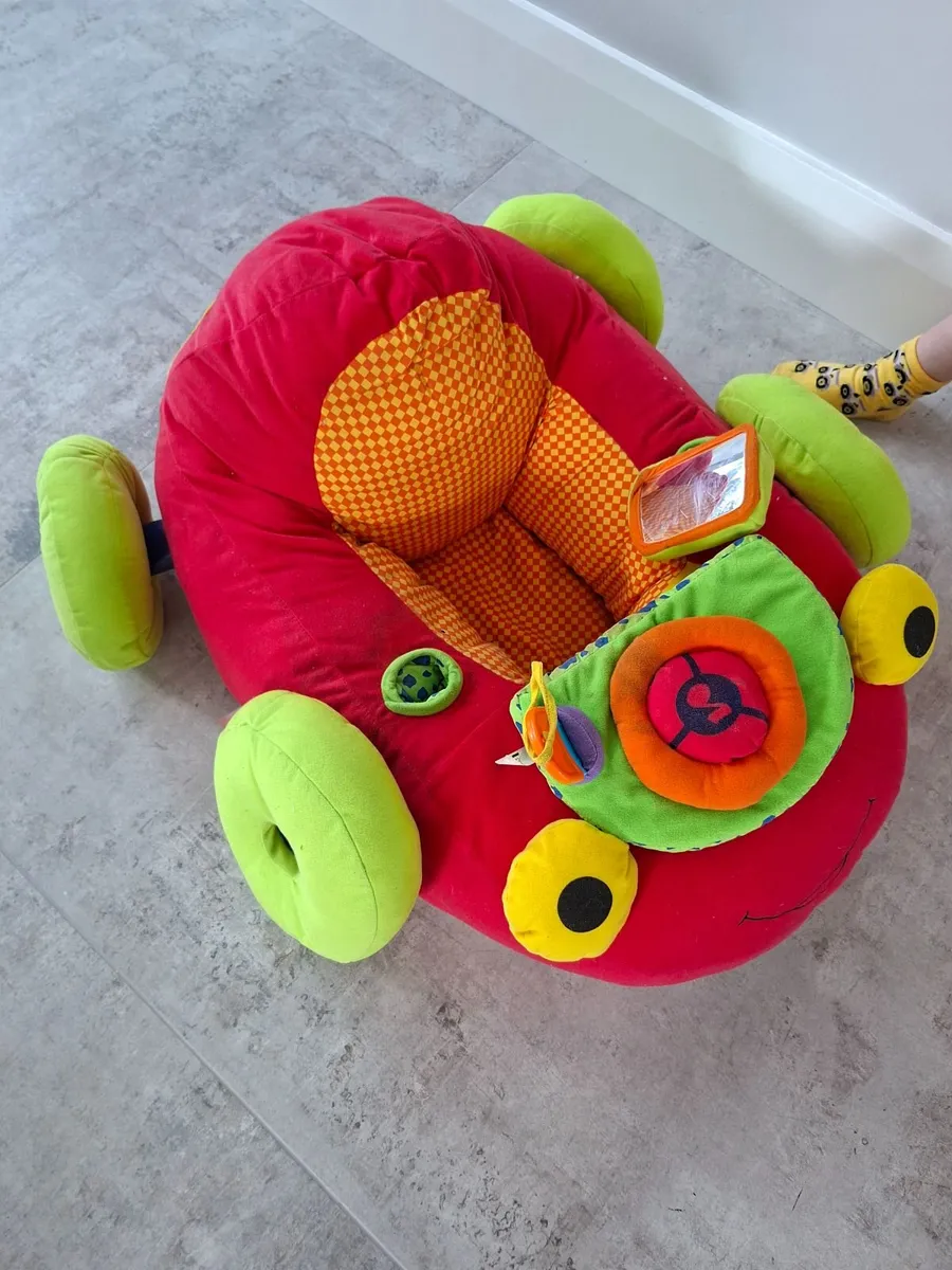 Sit me up car - Image 1