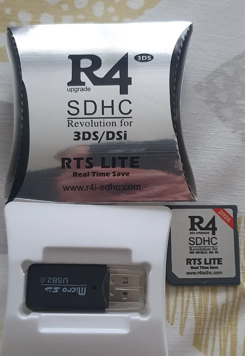 R4 Cards + all 17  Pokemon Ds Games... - Image 1