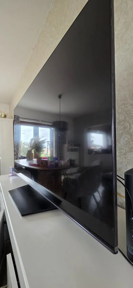 Tv Hisense - Image 1