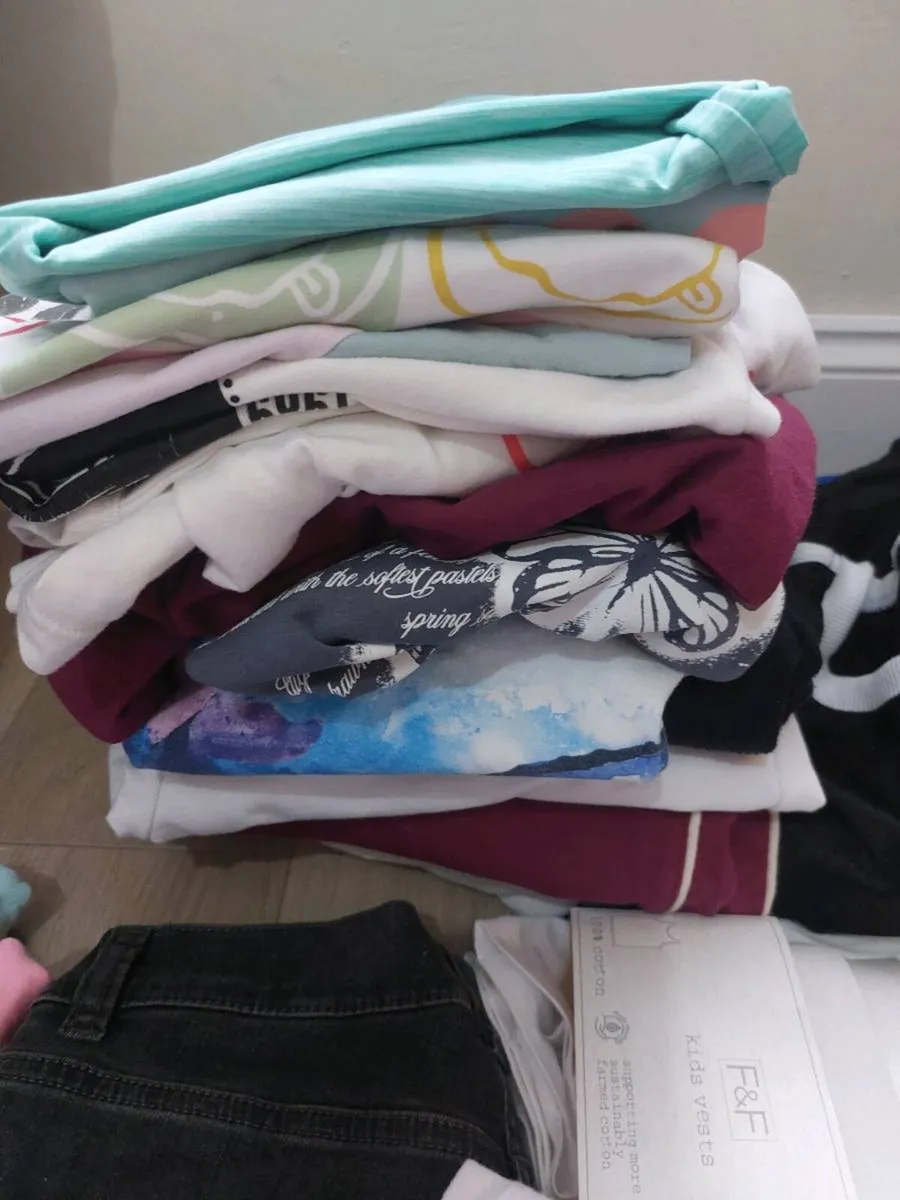 Girls 10-12 summer/winter cloths - Image 1