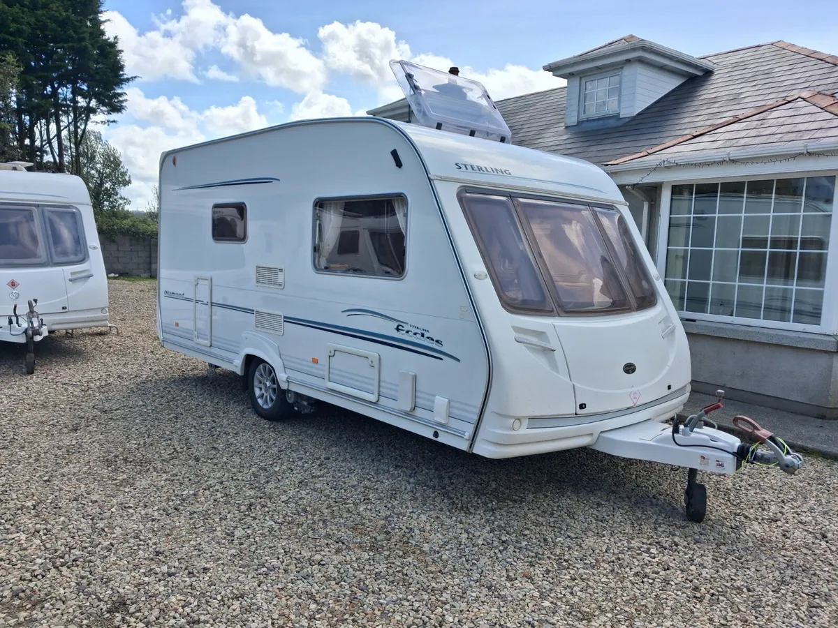 2 berth caravan walk in bathroom - Image 3