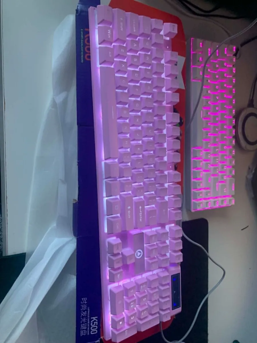 Yindiao K500 Mechanical Gaming Keyboard - RGB Pink - Image 1