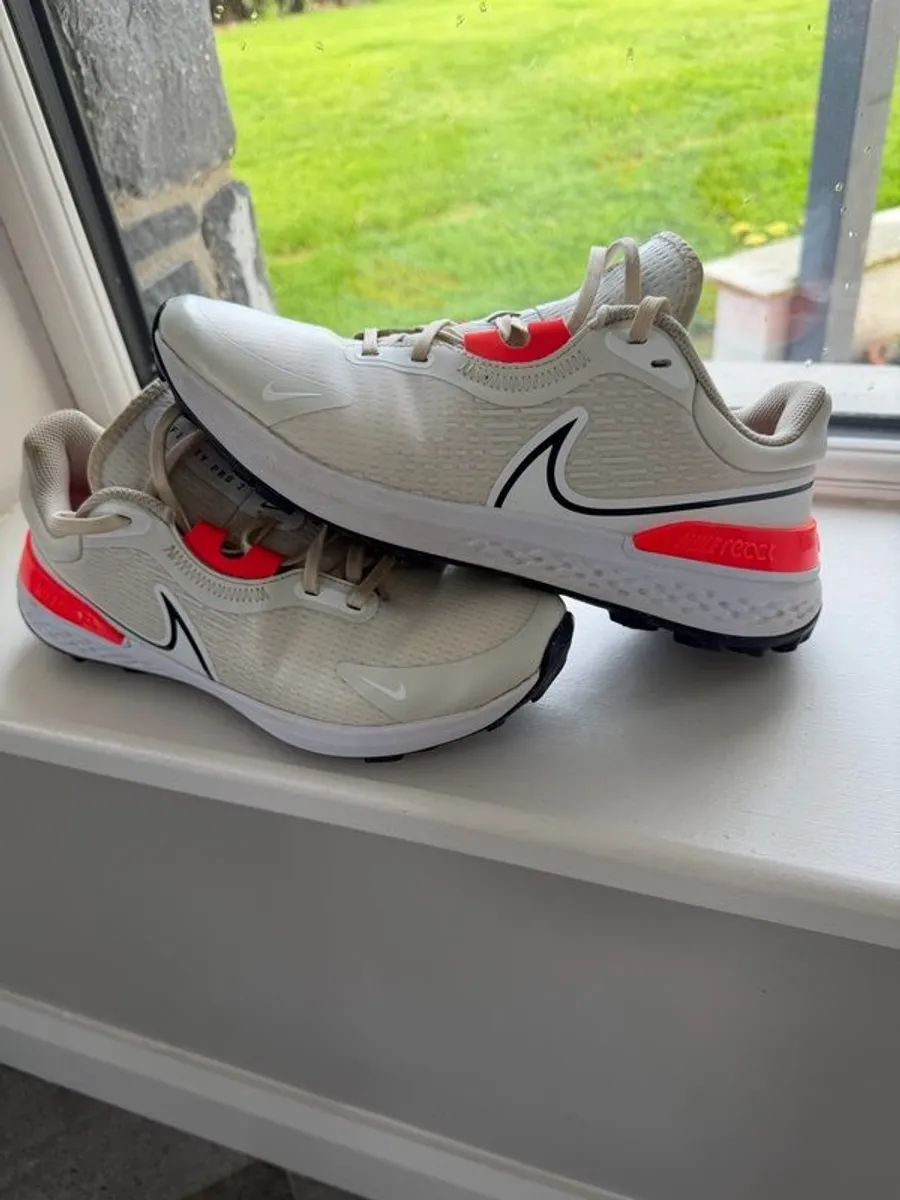 Nike infinity pro2 golf shoes uk9 - Image 3