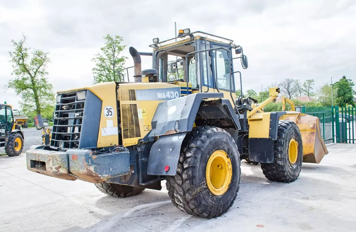 Komatsu WA430-6 wheeled loader - Image 2