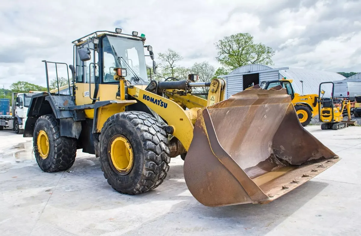 Komatsu WA430-6 wheeled loader - Image 3