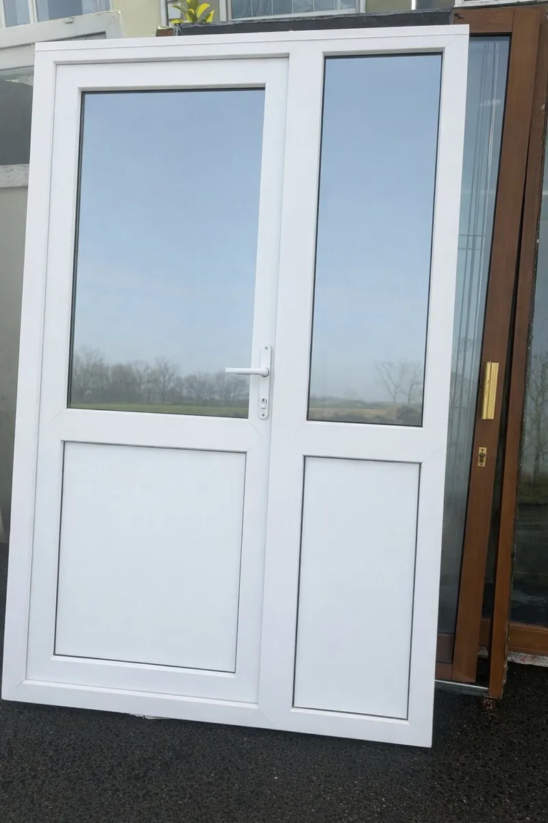 🌟 3 PVC Patio Doors 🌟 - Image 1