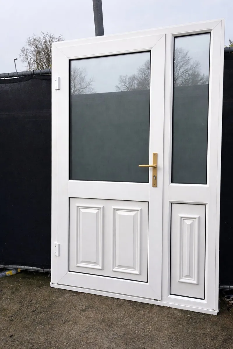 🌟 3 PVC Patio Doors 🌟 - Image 3