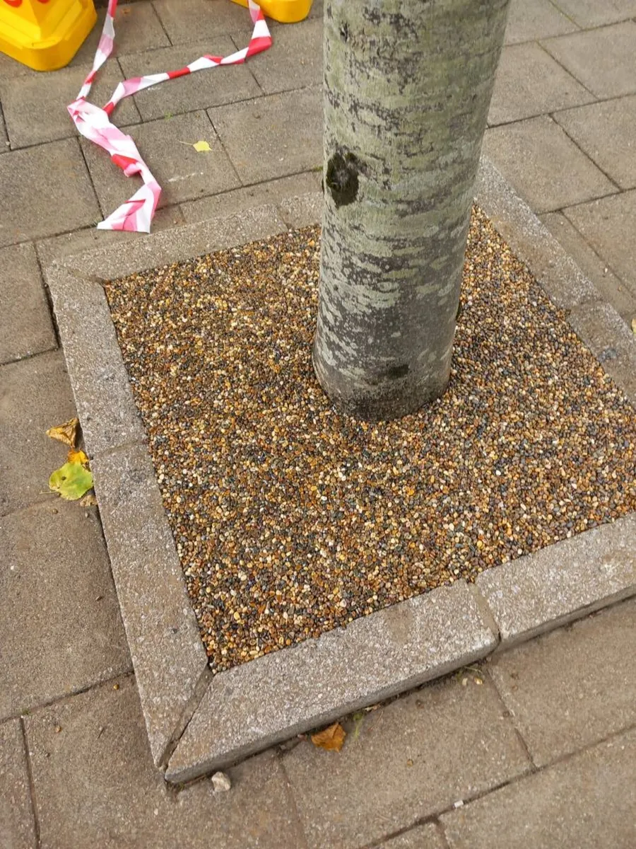 Tree Pits Resin - Image 1