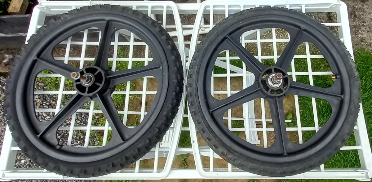 SKYWAY TUFF 2 MAG WHEELS - Image 2
