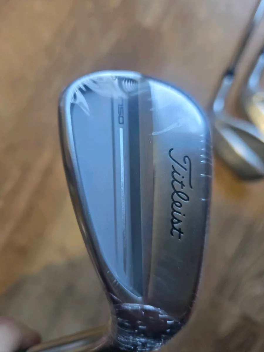Titleist t150 iron set - Image 3