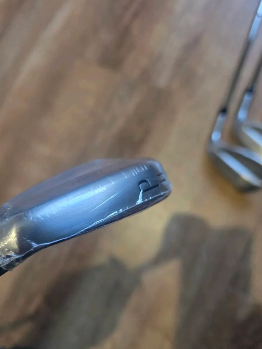 Titleist t150 iron set - Image 4