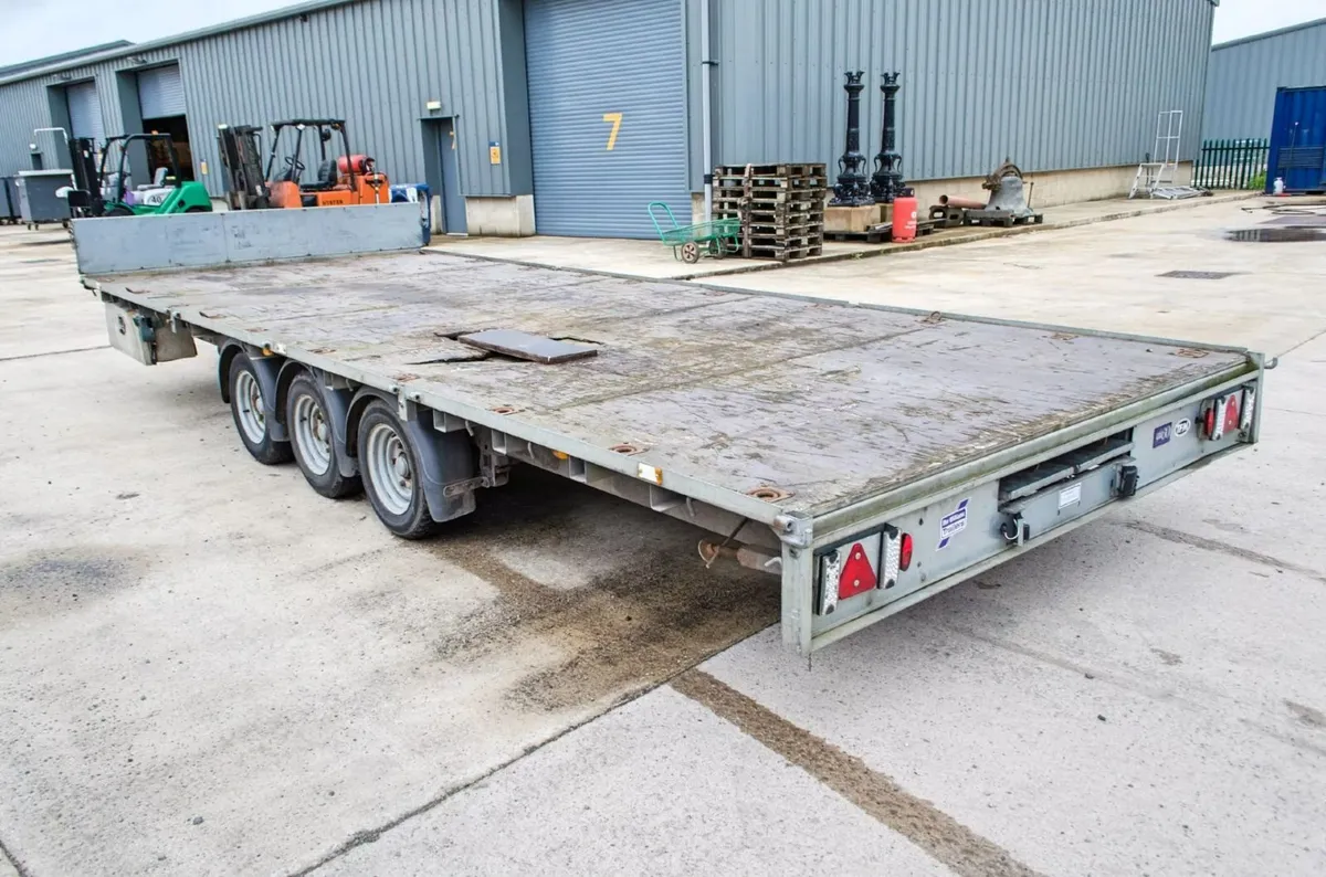 20ft x 8ft tri axle flat bed trailer - Image 4