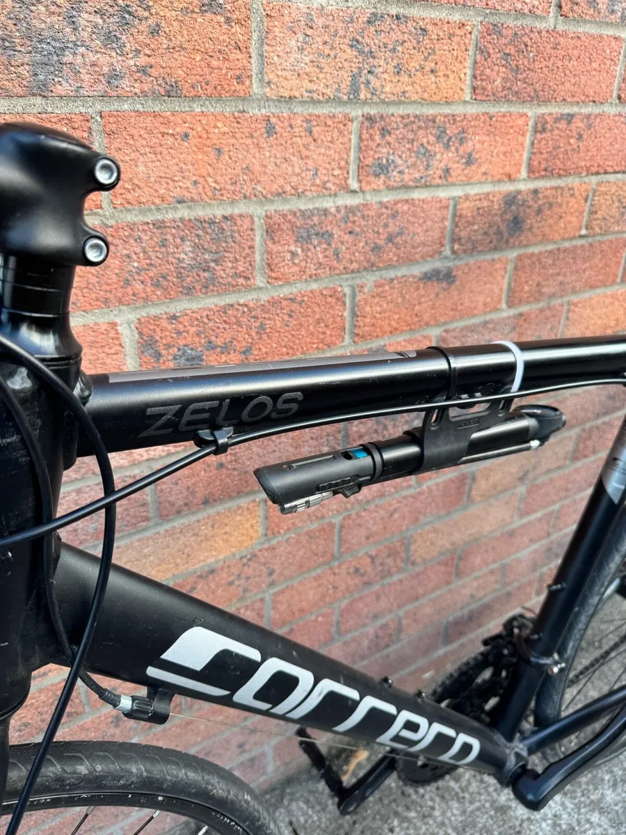 Carrera Zelos Road Bike - Image 4