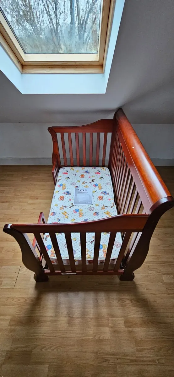 Crib - bed for pets - Image 3